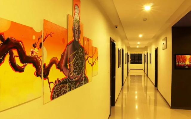 OYO Premium Teen Batti Devka Road