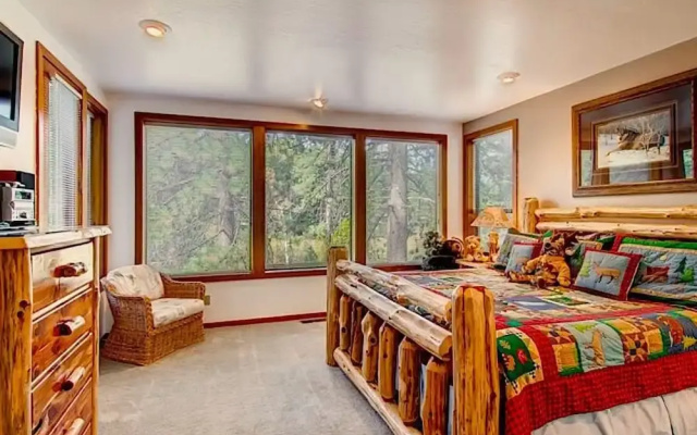 Skidder Trail Northstar Home
