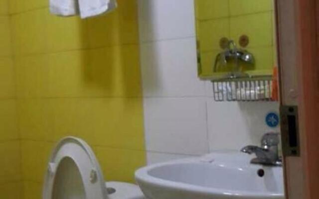 Rujujia Express Hotel