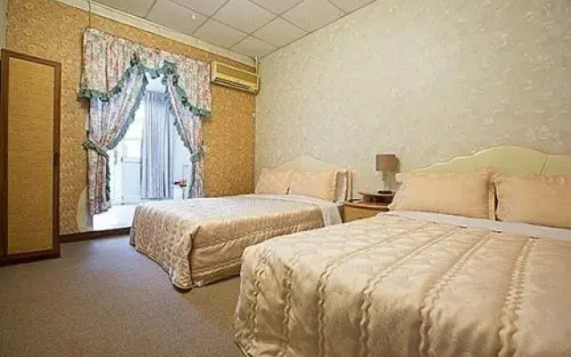 Linyuan Sea View B & B