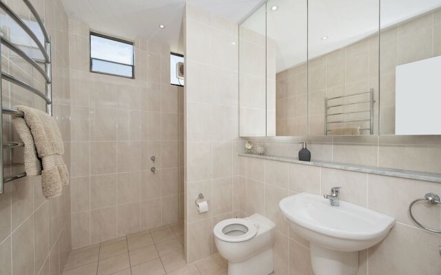 Whispering Sands at Corlette - 2