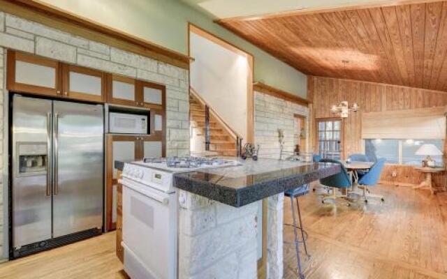 Wooded Retreat Off South Congress by RedAwning