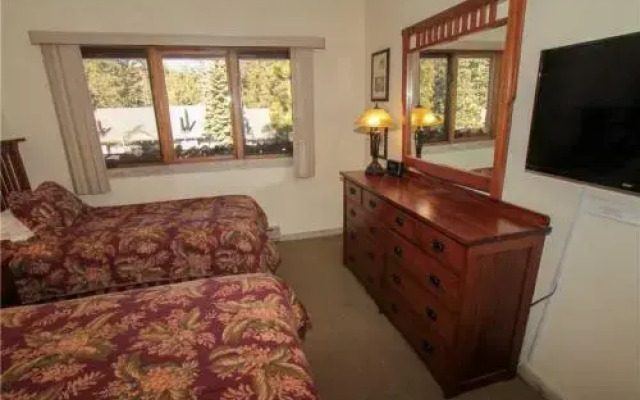 Mountainback #12, Loft