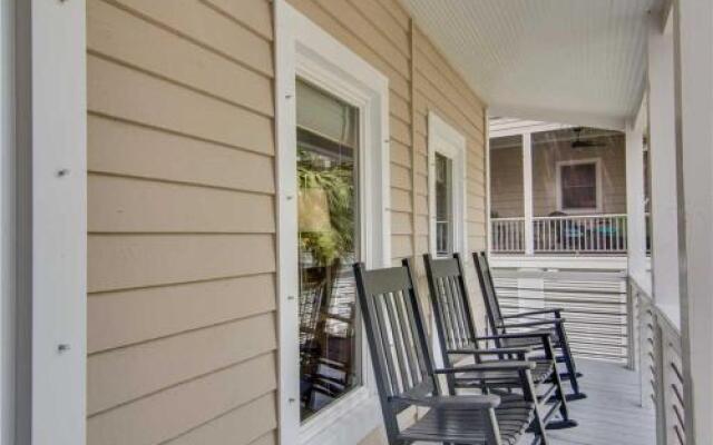 Carolina Boulevard 122 by RedAwning