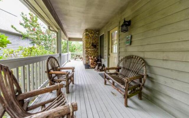 Mountain Vista - 3 Br home by RedAwning