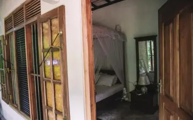 Kadolana Guest House