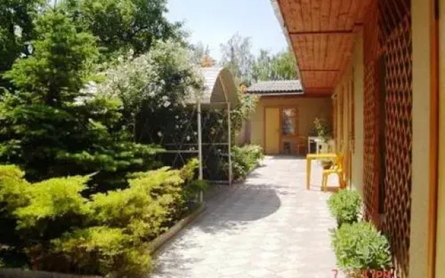 Na Sadovoy Guesthouse
