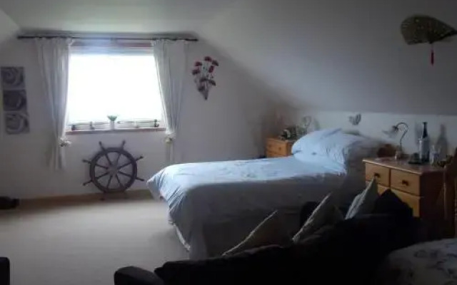 Lau-ren House B & B