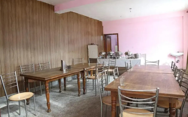 Hotel Hamta View Regency
