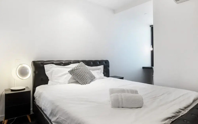 Roomerang at Elm 22