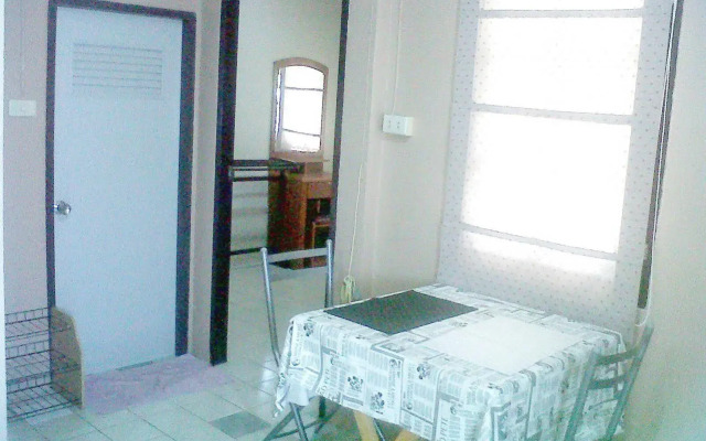 Village House CAC123