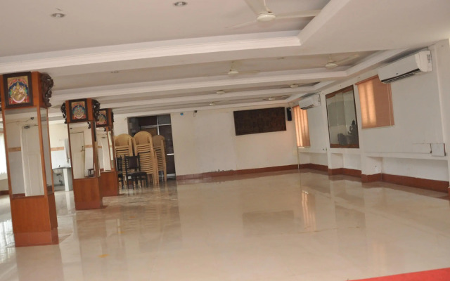 Akshaya Hotel