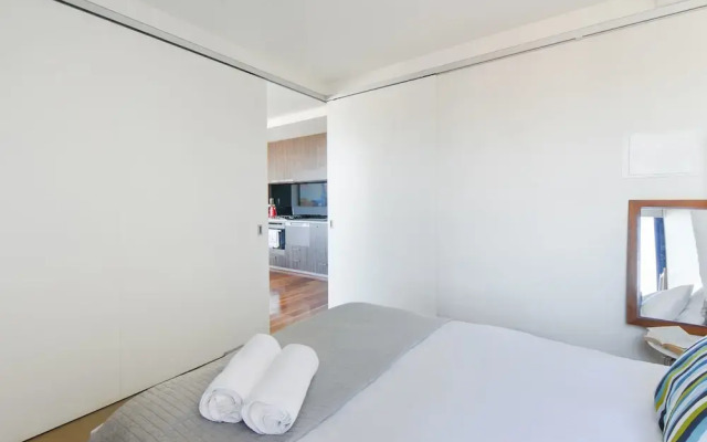 Roomerang at Otto Apartments 7