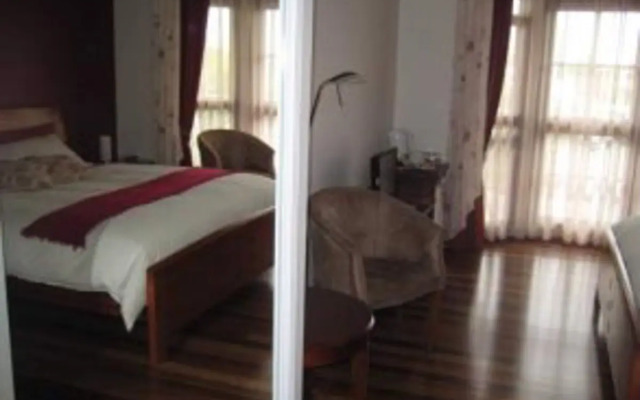 Villa Cavour Bed & Breakfast