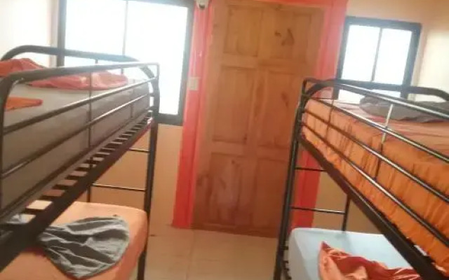 Kalunai Hostel