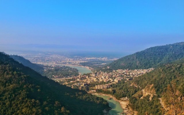 Petals Neer Ganga Camps & Resort