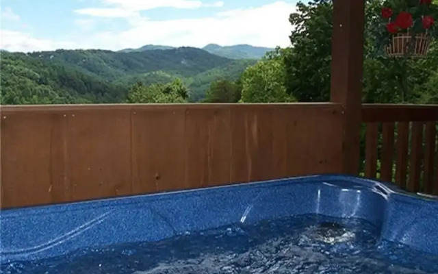Nestled Inn- One Bedroom Cabin