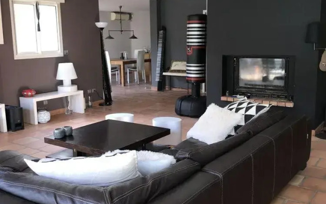 Villa Sanofa