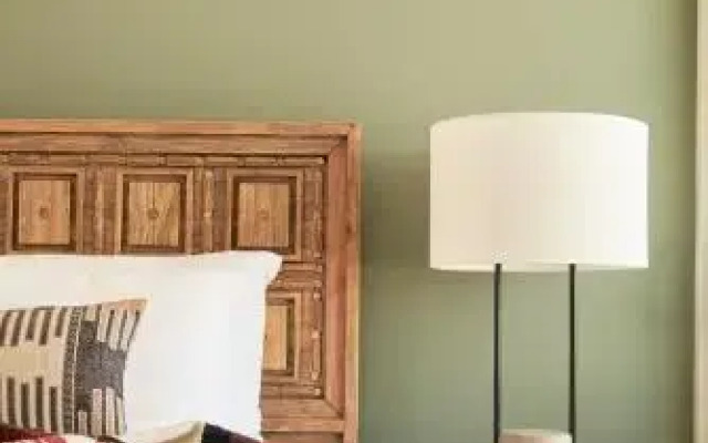 Spacious Old Town Scottsdale Suites by Sonder