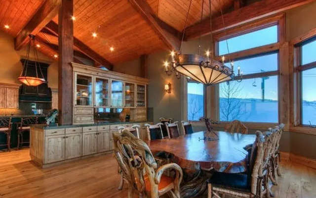 Abode in Deer Crest