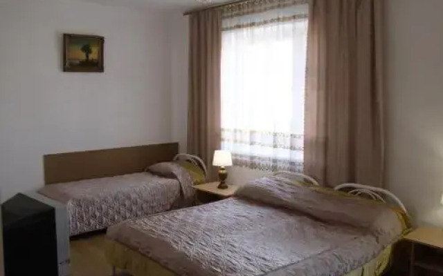 Yucca Guest House
