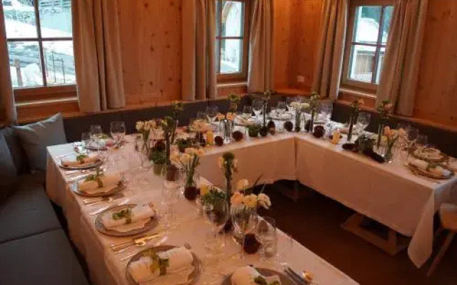 Mountain Chalet Pia