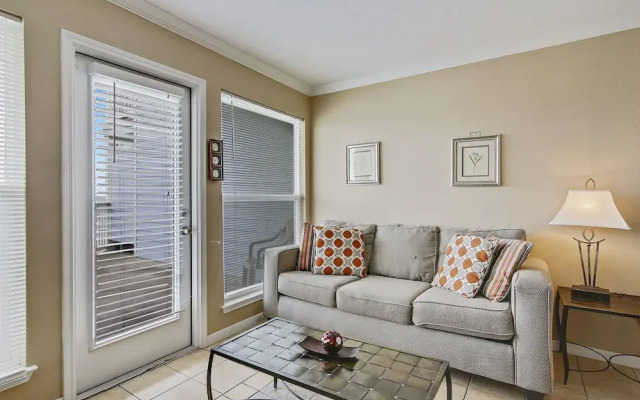Seascape 2119 1 Bedroom Condo by RedAwning