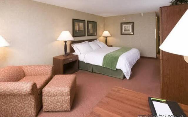 Rodeway Inn Akron