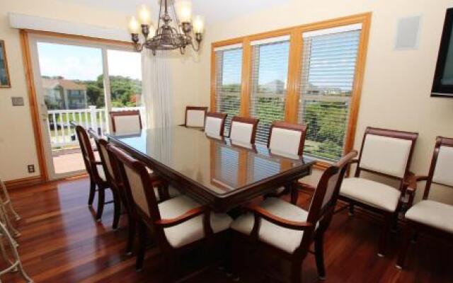 Bleu Dolphin - 6 Br Home