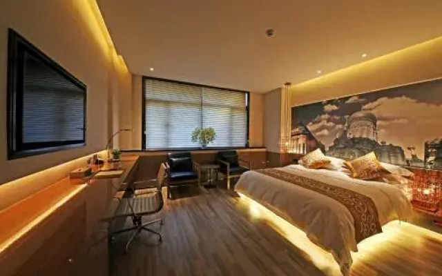 Jifeng Kairui Hotel