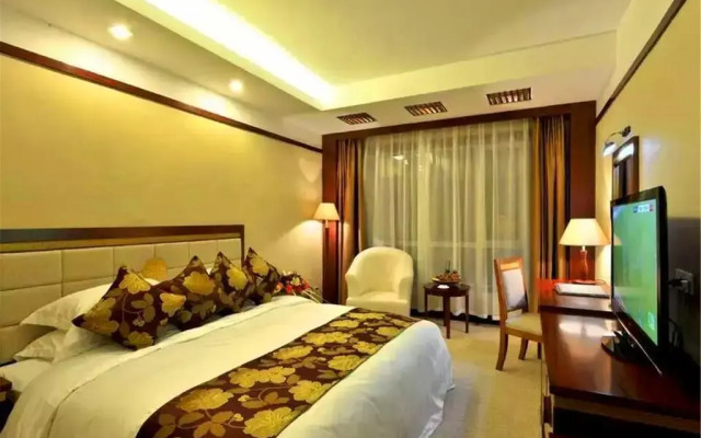 Taian Lijing Cherry Orchard Hotel