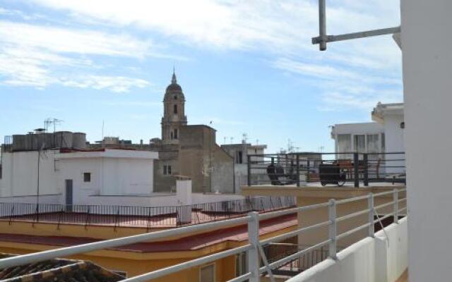 Ático con terraza y vistas