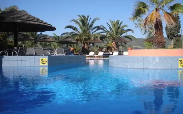 Samian Blue Seaside Hotel