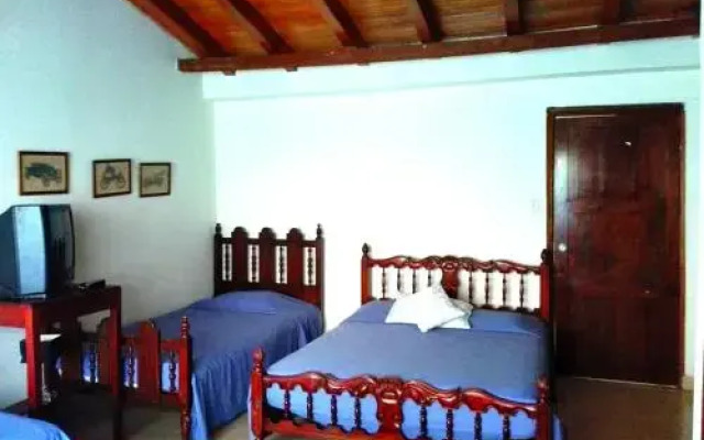 Hostal Faro Del Fonce