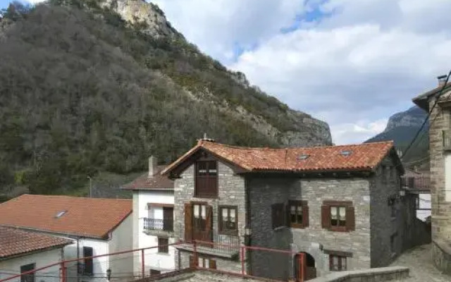 Kapel Etxea