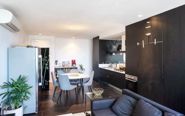 Roomerang at Elm 22