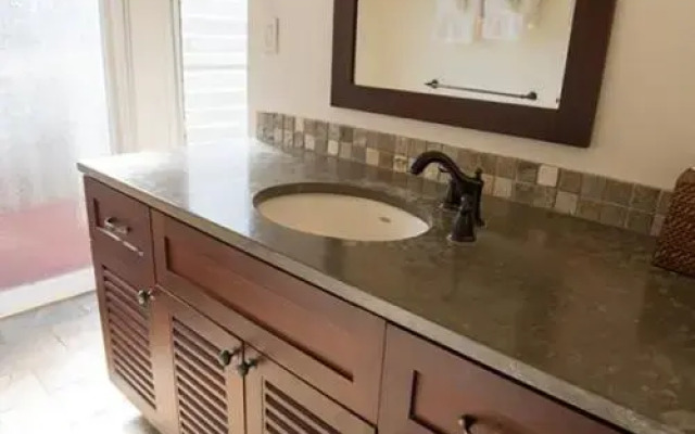 Lahaina Condo J209 - 2 Br Condo