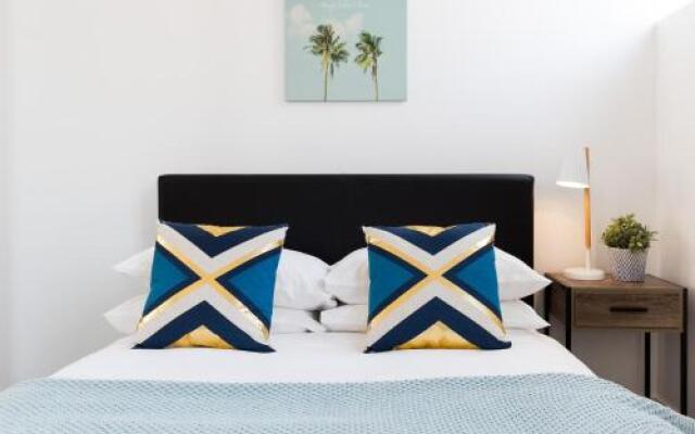 Luxury 2 bed, short walk Sydney Convention Centre