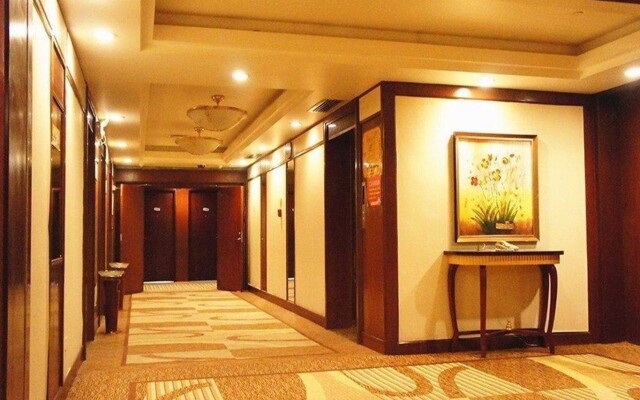 Jing Cheng International Hotel