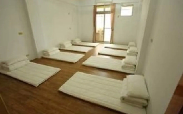 5 Way House Hostel