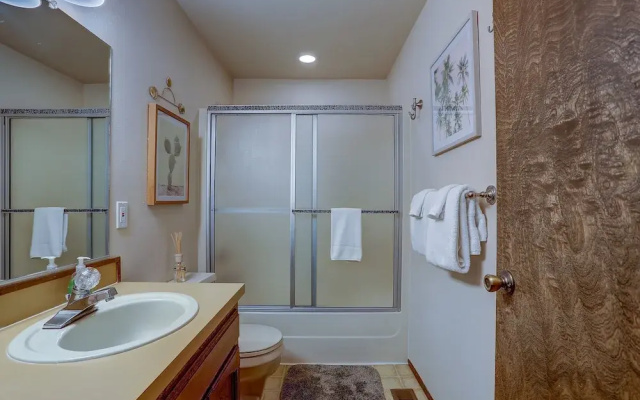3 Jay - 4 Br Home
