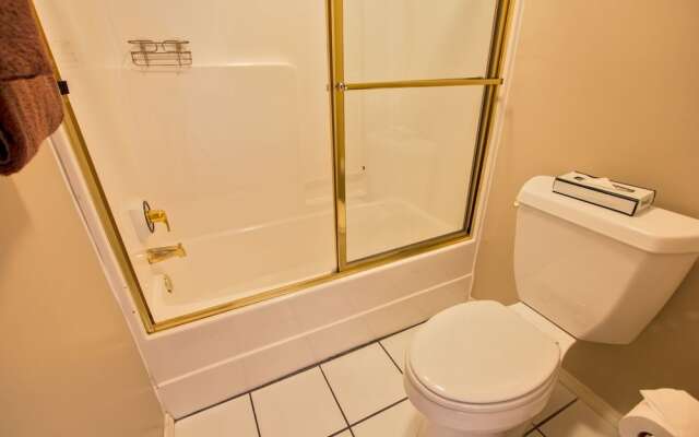 Twilight on Taneycomo by RedAwning