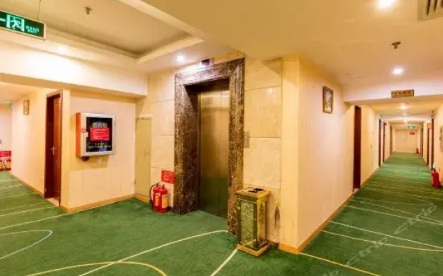 Liuhe Business Hotel