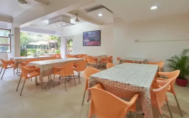 Lake View Resort