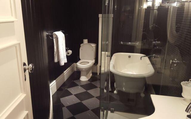 ITC Hospitality Group One Bedrooms Mutual Heights