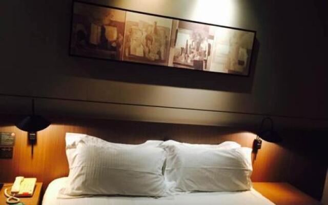 Jinjiang Inn Shanghai International Tourism and Resorts Zone Chuansha Road Subway Station Branch – Guest Rooms – Shanghai