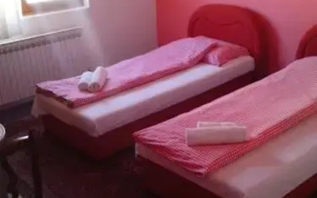 Mahala Guesthouse
