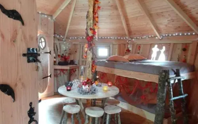 Les Cabanes De Pyrene