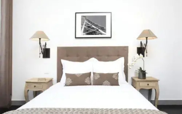 Luxury 3 Bedrooms Le Louvre I by Livinparis