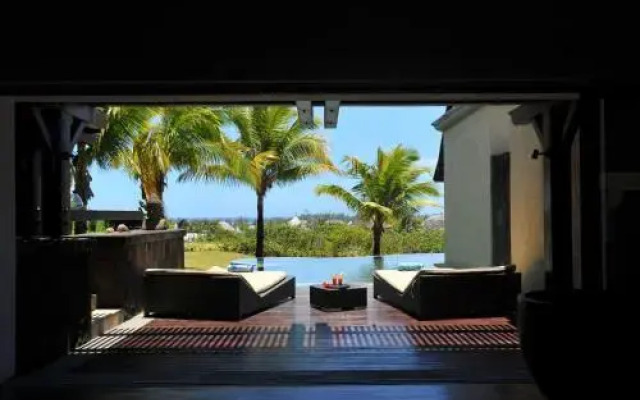 Villa Santara by Oazure 9-14 persons